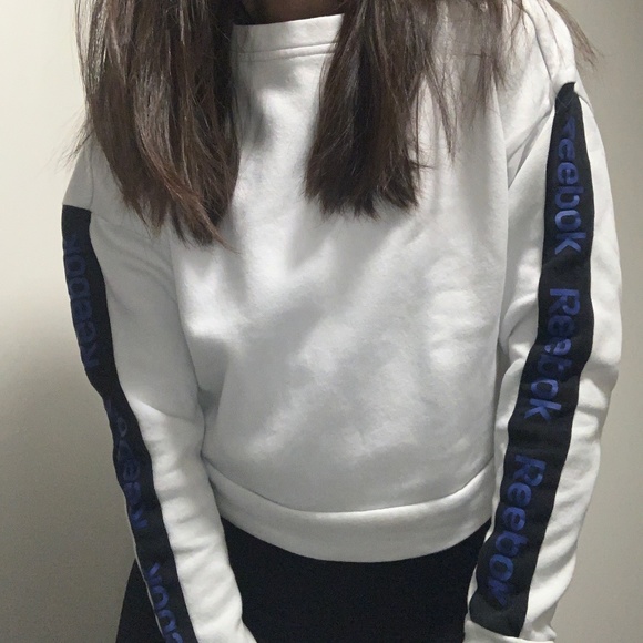 Reebok Sweater - Picture 1 of 1